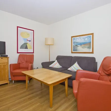 Appartement Strandnah, Balkon, Gratis Nutzung Vom Ahoi Erlebnisbad Und Sauna In Sellin - Strandresidenz Brandenburg 04 *