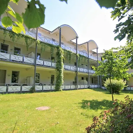 Strandresidenz Brandenburg Ferienwohnung 04 Mit Gratis Nutzung Vom Ahoi Erlebnisbad Und Sauna In Sellin Appartement Goehren (Ruegen)