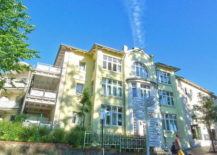 Strandnah, Balkon, Gratis Nutzung Vom Ahoi Erlebnisbad Und Sauna In Sellin - Strandresidenz Brandenburg 04 Goehren (Ruegen)