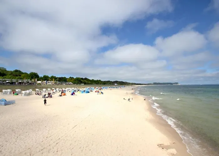 Strandnah, Balkon, Gratis Nutzung Vom Ahoi Erlebnisbad Und Sauna In Sellin - Strandresidenz Brandenburg 04 *
