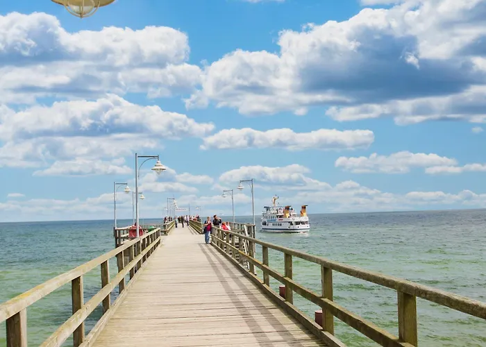 Strandnah, Balkon, Gratis Nutzung Vom Ahoi Erlebnisbad Und Sauna In Sellin - Strandresidenz Brandenburg 04